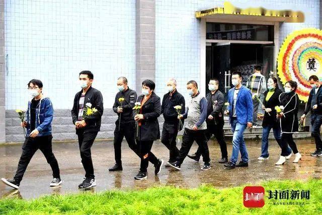 苍溪民警下水救人最新,苍溪民警下水救人最新，一次探索自然美景的旅行，寻找内心的平静